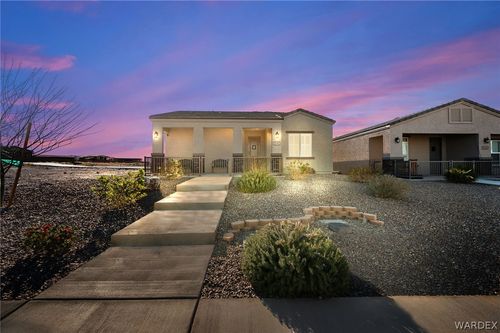 2292 Del Cadena, Bullhead City, AZ, 86442-8670 | Card Image