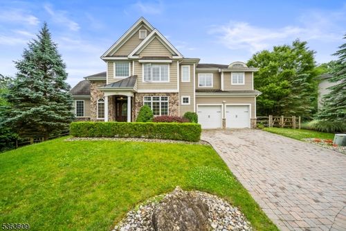 65 Overlook Rdg, Oakland, NJ, 07436-2362 | Card Image