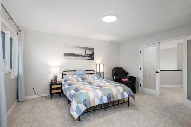 11 Patrick View Sw, House other with 4 bedrooms, 4 bathrooms and 4 parking in Calgary AB | Image 31