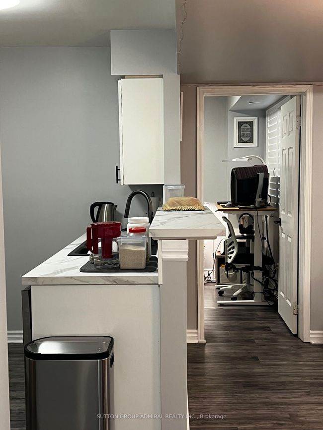 1 - 150 Chancery Rd, Condo with 2 bedrooms, 1 bathrooms and 1 parking in Markham ON | Image 14