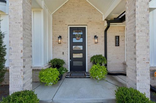 1800 Lago Drive, Oklahoma City, OK, 73160 | Card Image
