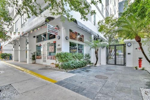 1701-234 Ne 3rd St, Miami, FL, 33132-2272 | Card Image