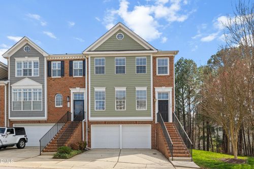 400 Kirkeenan Cir, Morrisville, NC, 27560-7917 | Card Image