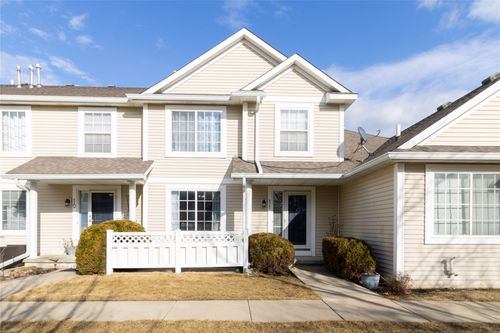 11-9235 Greenspire Dr, West Des Moines, IA, 50266-1519 | Card Image