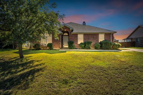 223 King George Rd, Ponder, TX, 76259-6024 | Card Image