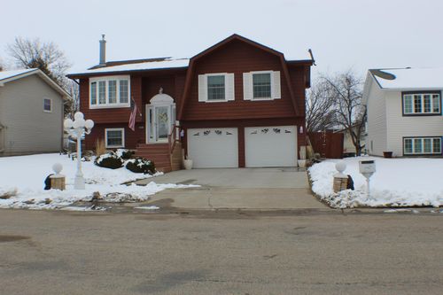 1206 19th Street N, Moorhead, MN, 56560 | Card Image