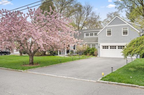 5 Continental Rd, Scarsdale, NY, 10583-7711 | Card Image