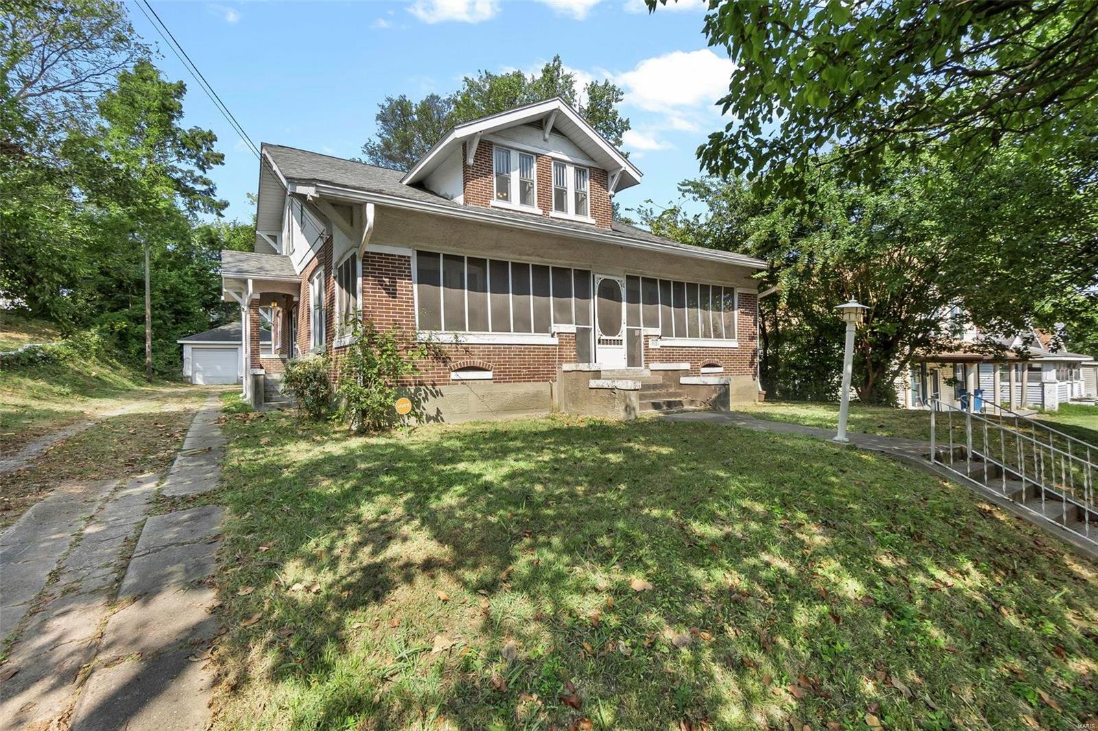 2nd St, Scott City, MO 63780