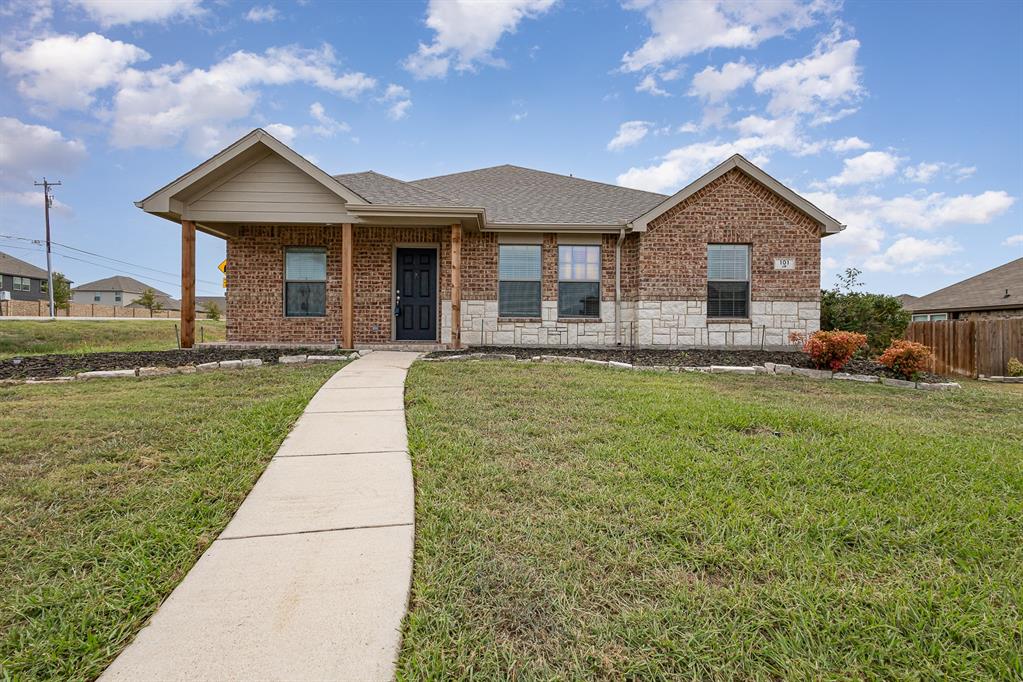 Rowdy Dr, Royse City, TX 75189