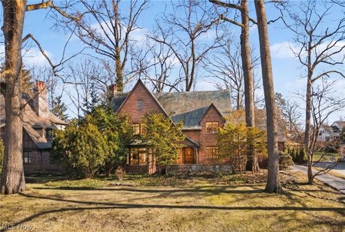 3119 Highland Dr, Silver Lake, OH, 44224-3004 | Card Image