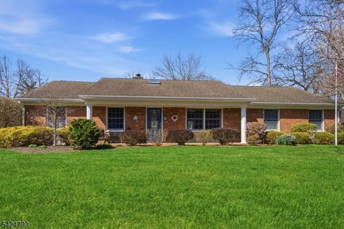 11 Dells Dr, Denville, NJ, 07834-1809 | Card Image