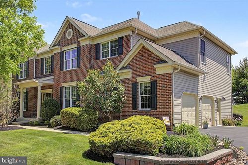 3684 Powder Horn Dr, FURLONG, PA, 18925-1184 | Card Image