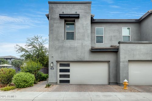 3023 N 37th Pl, Phoenix, AZ, 85018-5152 | Card Image