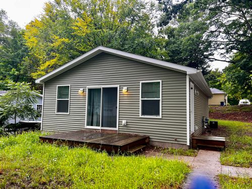 191 Bonnie St, Ludington, MI, 49431-1911 | Card Image