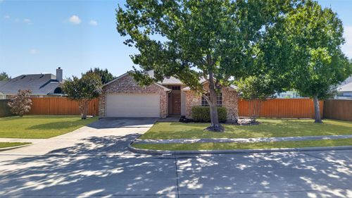 7016 Holly Hills Ln, Sachse, TX, 75048-5629 | Card Image