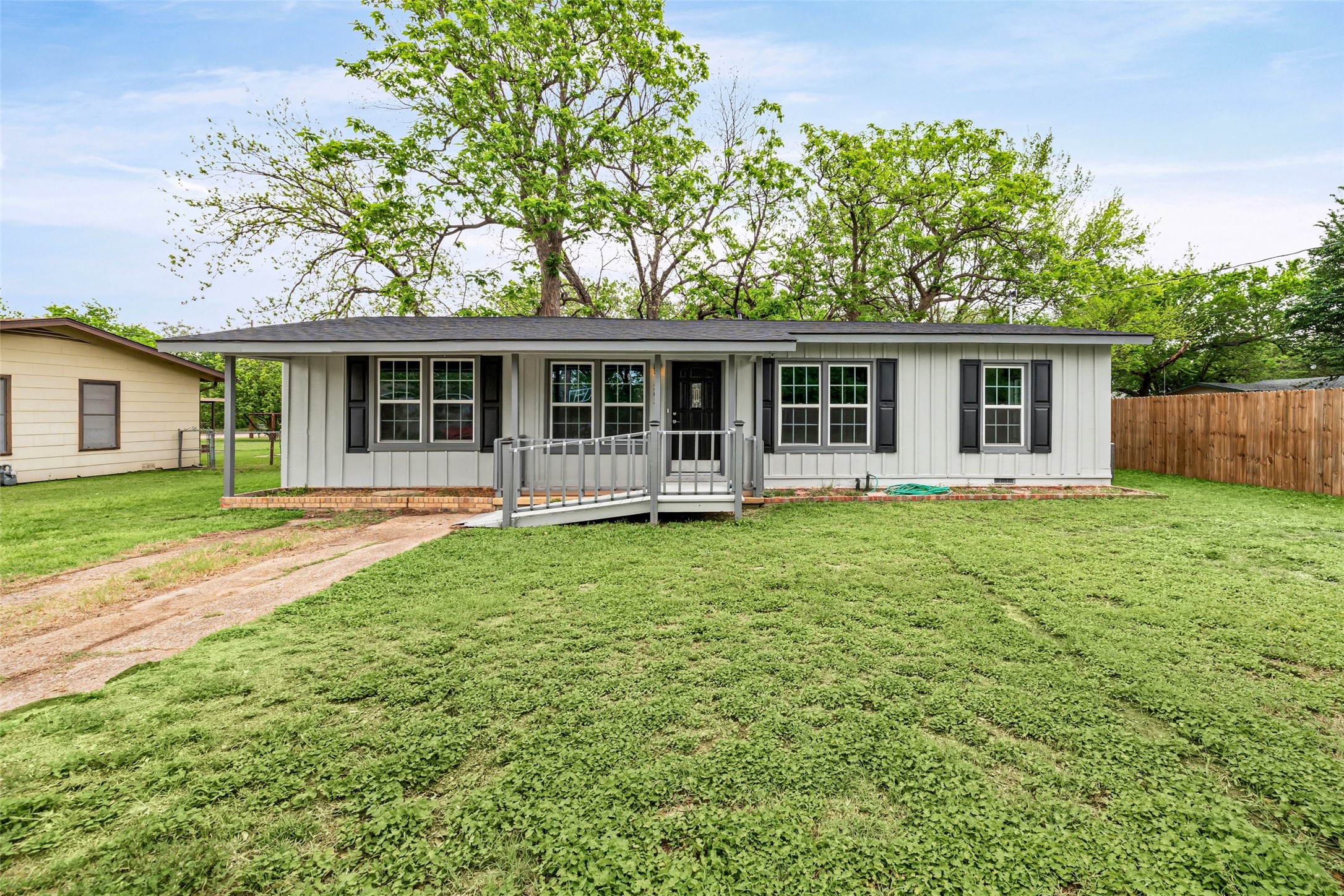 Residential in Granbury 2
