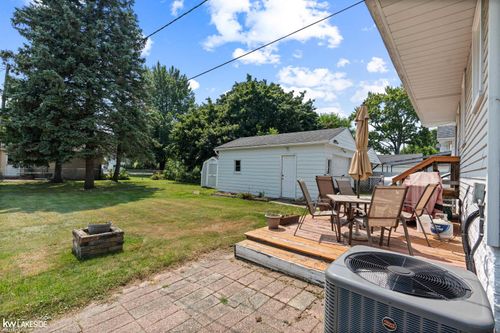 365 Woodworth St, Marine City, MI, 48039-3712 | Card Image