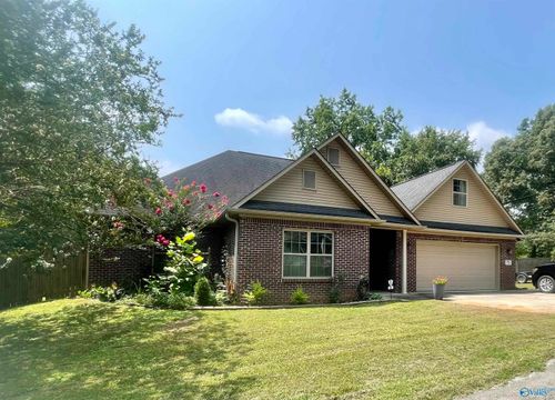 71 Forest Hill Rd, Trinity, AL, 35673-5745 | Card Image