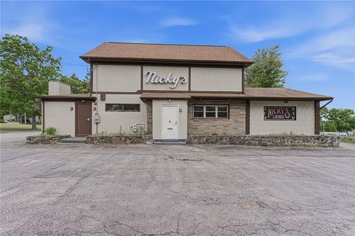 354 Tiogue Ave, Coventry, RI, 02816-7112 | Card Image