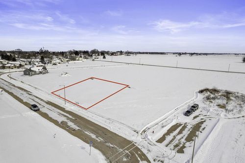 470 Nickolas St, RANDOLPH, WI, 53956-1449 | Card Image