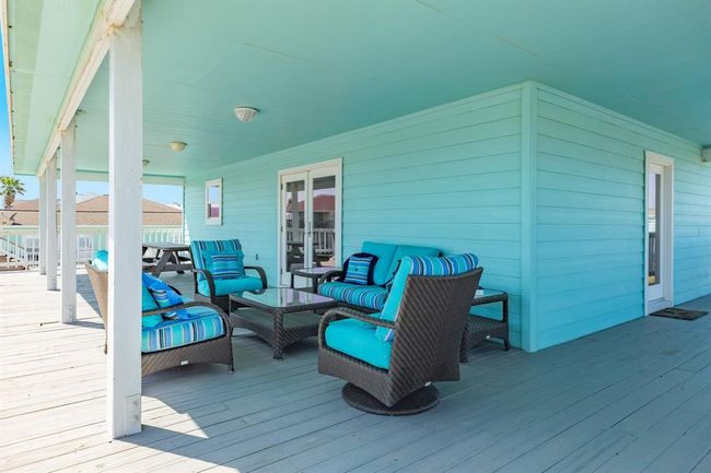 247 Schooner Dr, House other with 3 bedrooms, 2 bathrooms and 5 parking in Freeport TX | Image 26
