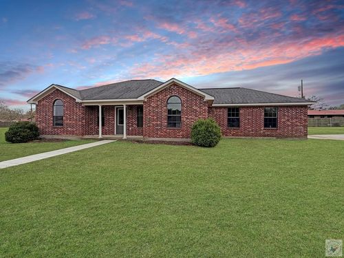 209 Cowley St, New Boston, TX, 75570-1906 | Card Image