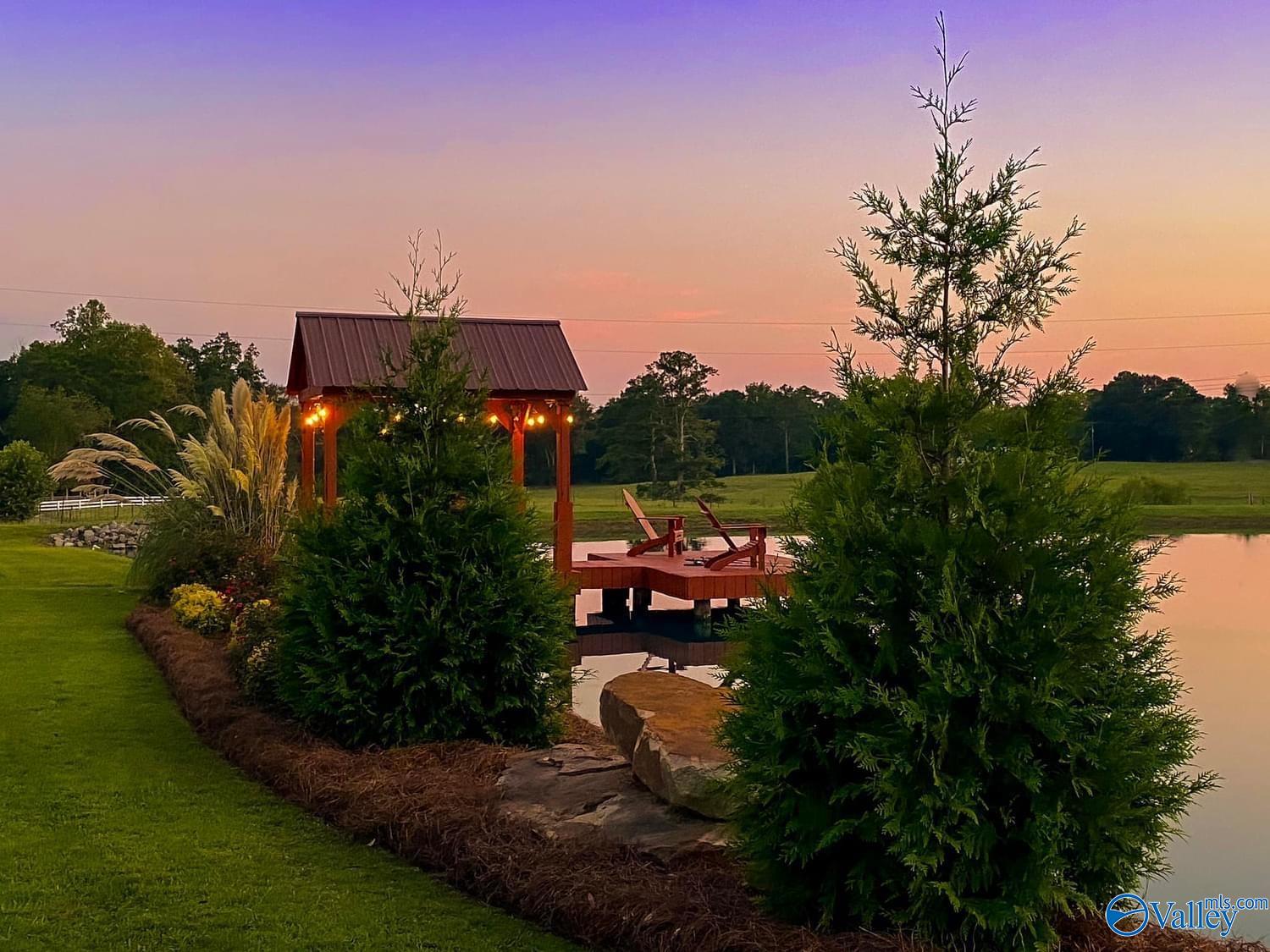 Edmondson St, Albertville, AL 35950