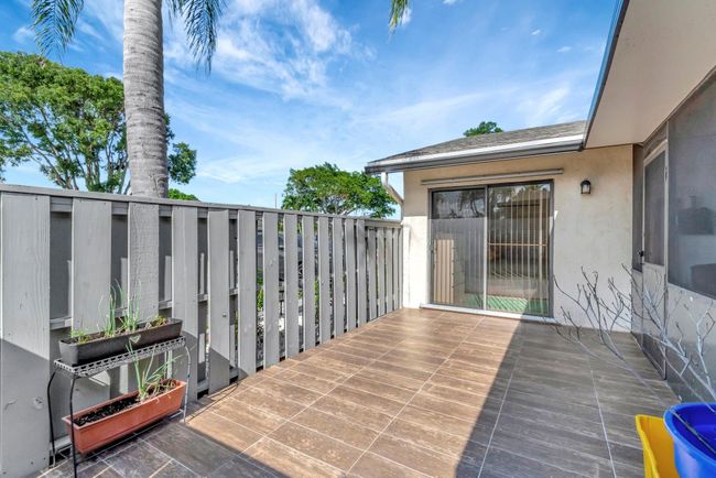 25-B - 8051 Ambach Way, Home with 2 bedrooms, 2 bathrooms and null parking in Hypoluxo FL | Image 33