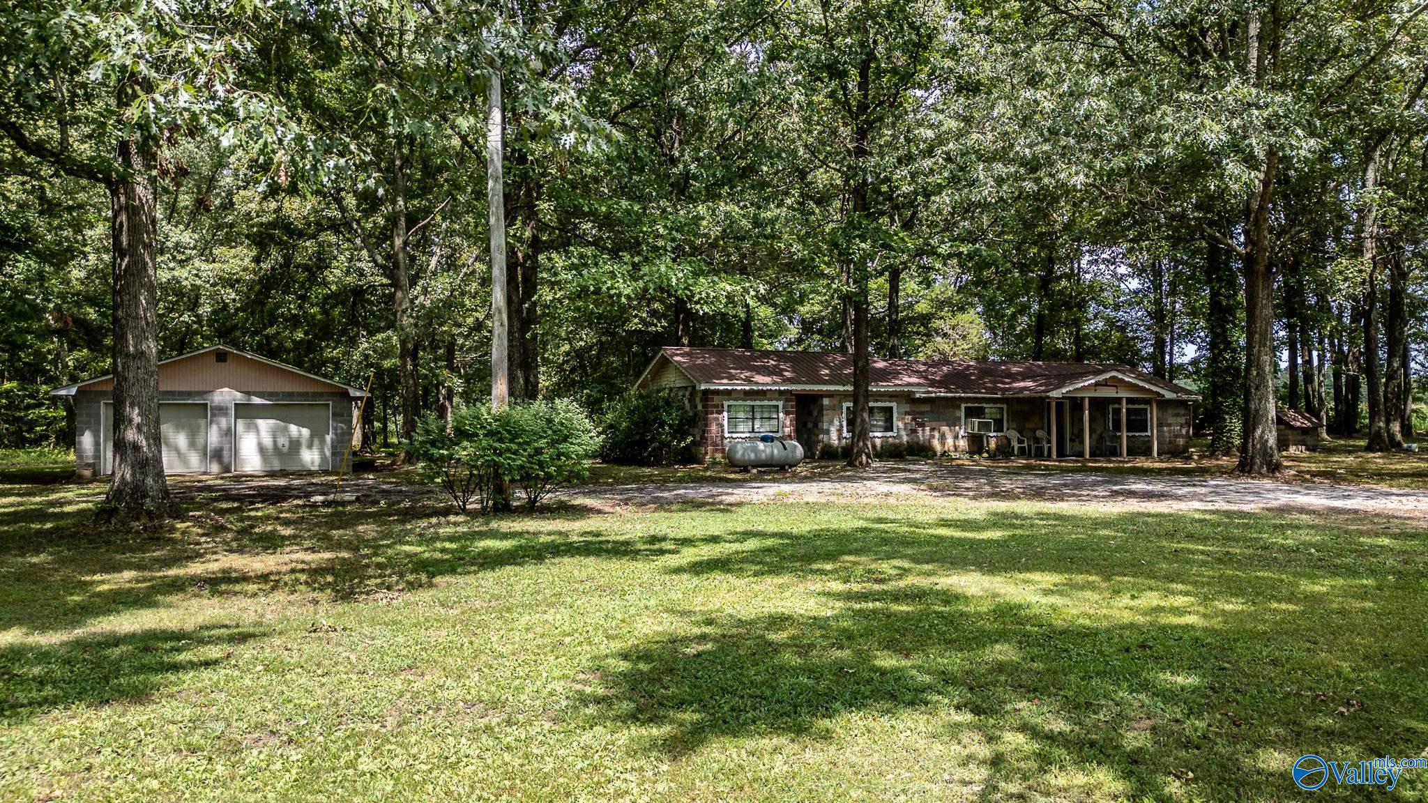 County Road 491 , Stevenson, AL 35772