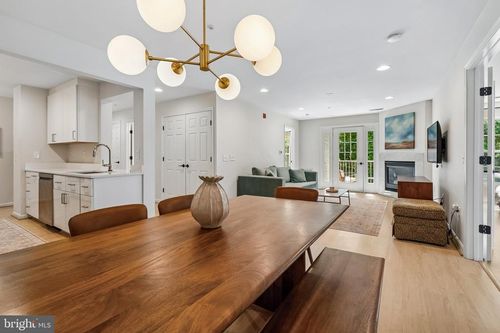 10-2052 Quaker Way, ANNAPOLIS, MD, 21401-5334 | Card Image