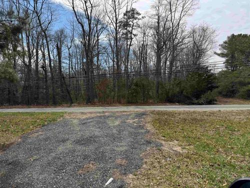 742 Goshen Rd, Cape May Court House, NJ, 08210-1504 | Card Image