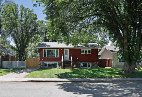 43 Spruce Avenue, Brooks, AB, T1R0A2 | Card Image