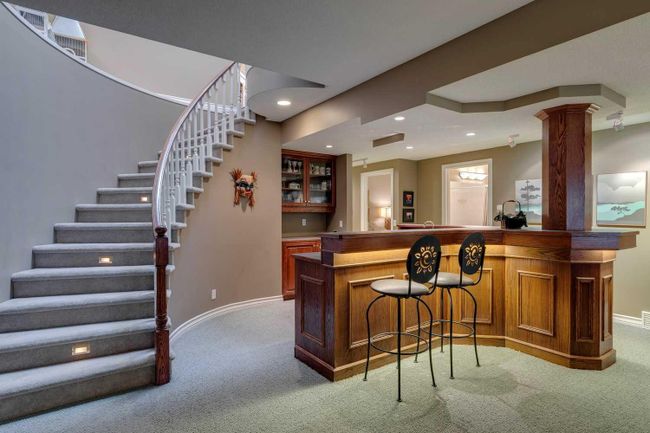 23 Prominence Point Sw, Home with 2 bedrooms, 2 bathrooms and 4 parking in Calgary AB | Image 19