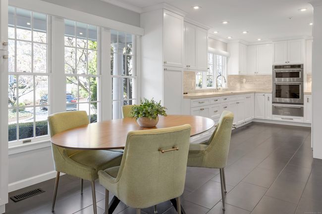 31 Lakeview Ave, Condo with 4 bedrooms, 4 bathrooms and null parking in New Canaan CT | Image 10