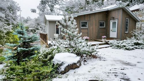 8101 Kings River Rd, Washago, ON, L0K2B0 | Card Image