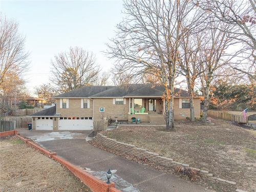 1416 N 10th St, Van Buren, AR, 72956-2687 | Card Image