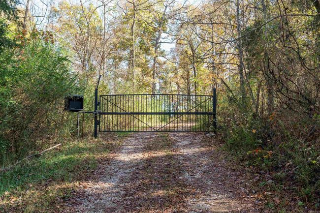989 N Bayou St, House other with 4 bedrooms, 3 bathrooms and null parking in Concord AR | Image 4