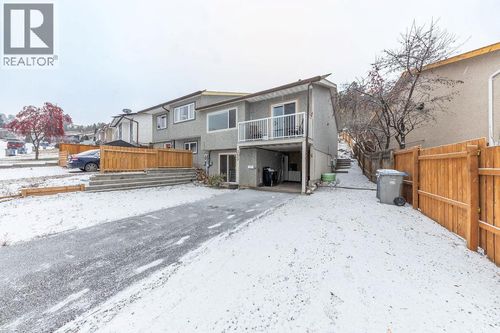 353 Waddington Dr, Kamloops, BC, V2E1S3 | Card Image