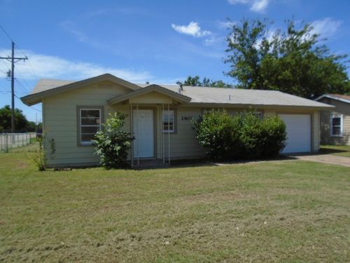 2801 S 27th St, Abilene, TX, 79605-6327 | Card Image