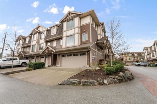 8-45025 Wolfe Rd, Chilliwack, BC, V2P7V9 | Card Image