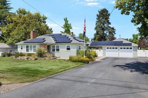 1625 Grand Ave, Medford, OR, 97504-5364 | Card Image