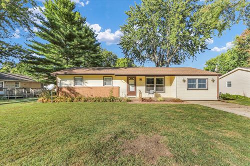 614 E Larmon St, Tolono, IL, 61880-9595 | Card Image