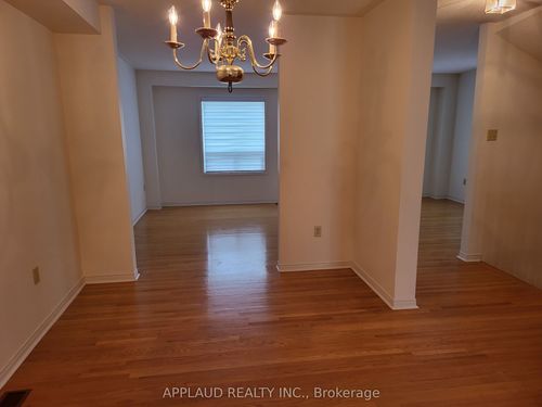 55 Leah Cres, Vaughan, ON, L4J8C3 | Card Image