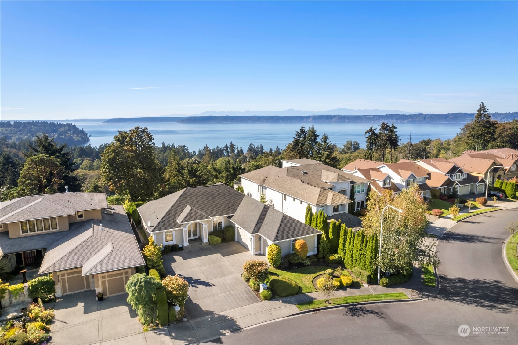 25th Pl, Federal Way, WA 98023