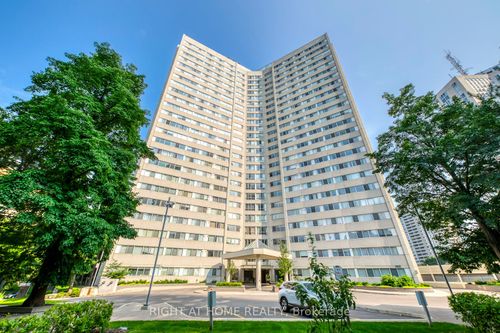 1412-3700 Kaneff Cres, Mississauga, ON, L5A4B8 | Card Image