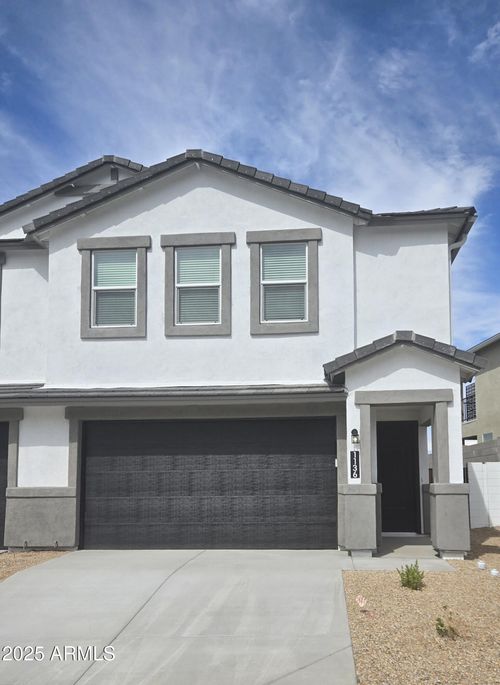 1136 E Kachina Trl, Phoenix, AZ, 85042-0033 | Card Image