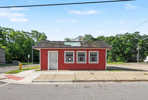 323 E Broadway Ave, Muskegon, MI, 49444-2205 | Card Image