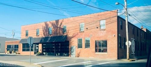 30 E 1st St, Lexington, NC, 27292-3402 | Card Image