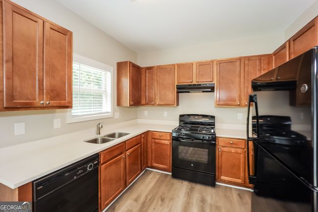 6229 Paris Cv, House other with 4 bedrooms, 3 bathrooms and null parking in Fairburn GA | Image 8