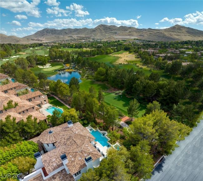 19 Quintessa Cir, House other with 4 bedrooms, 5 bathrooms and null parking in Las Vegas NV | Image 72